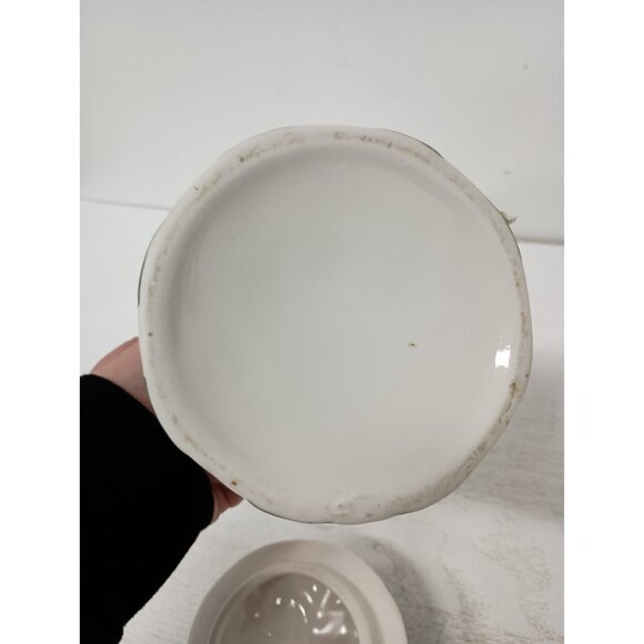 Vintage Ceramic Embossed 3D Strawberry Design Kitchen Storage Container With Lid - Picture 9 of 11